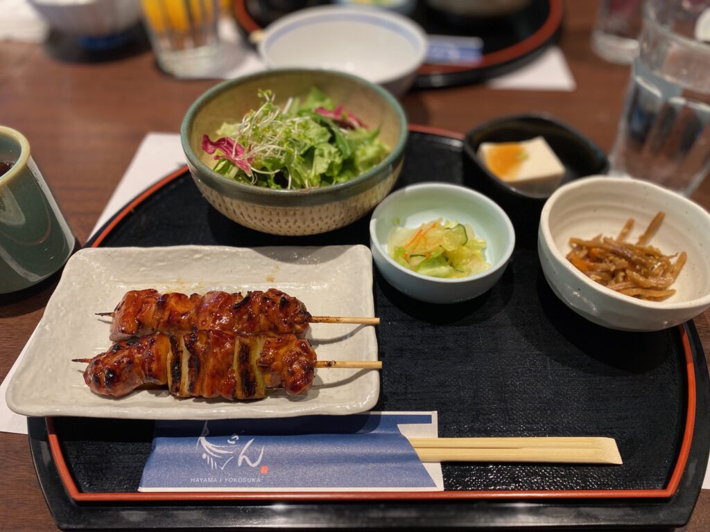 葉山鳥ぎん本店