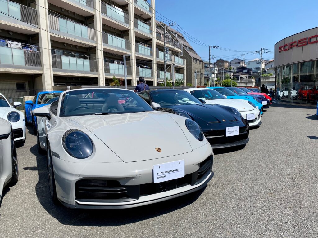ポルシェセンター