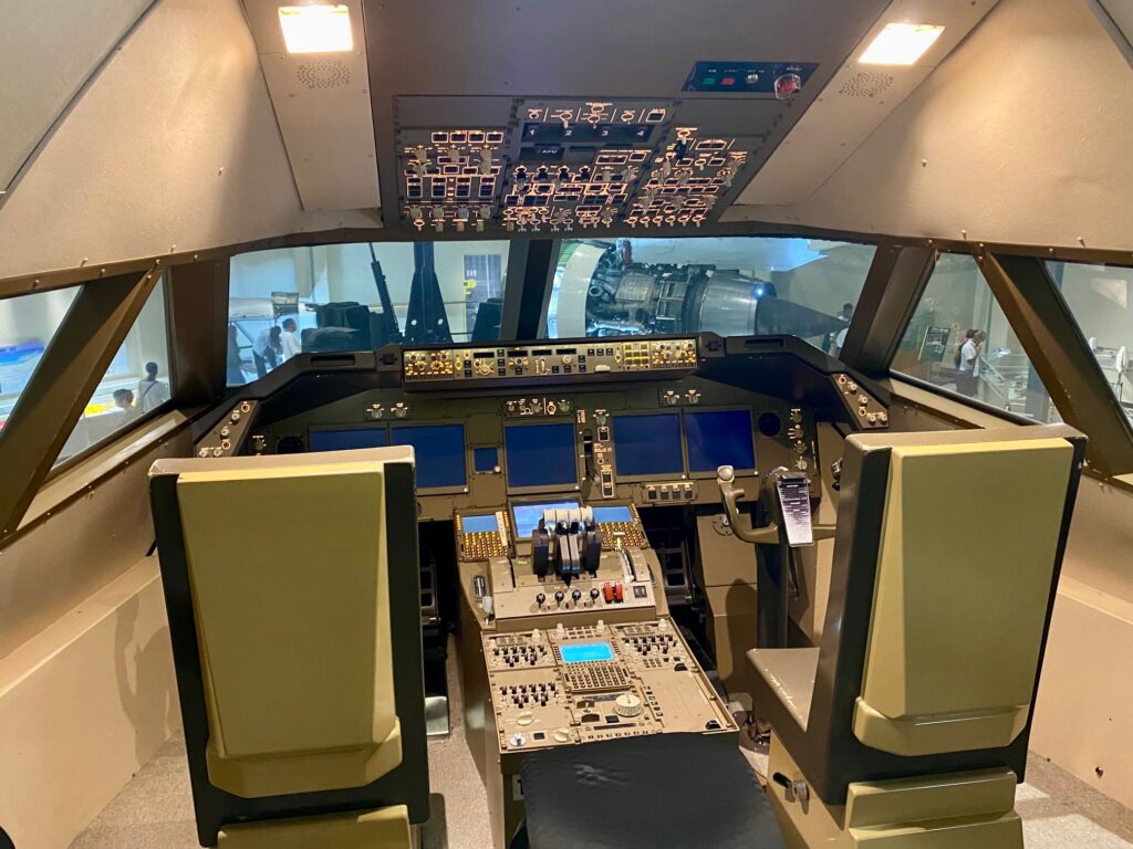 航空科学博物館