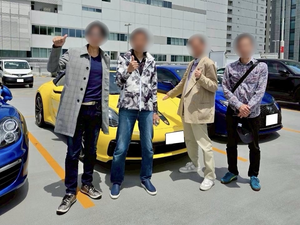 ポルシェセンター
