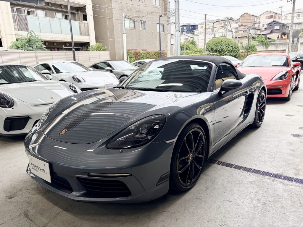 ポルシェセンター